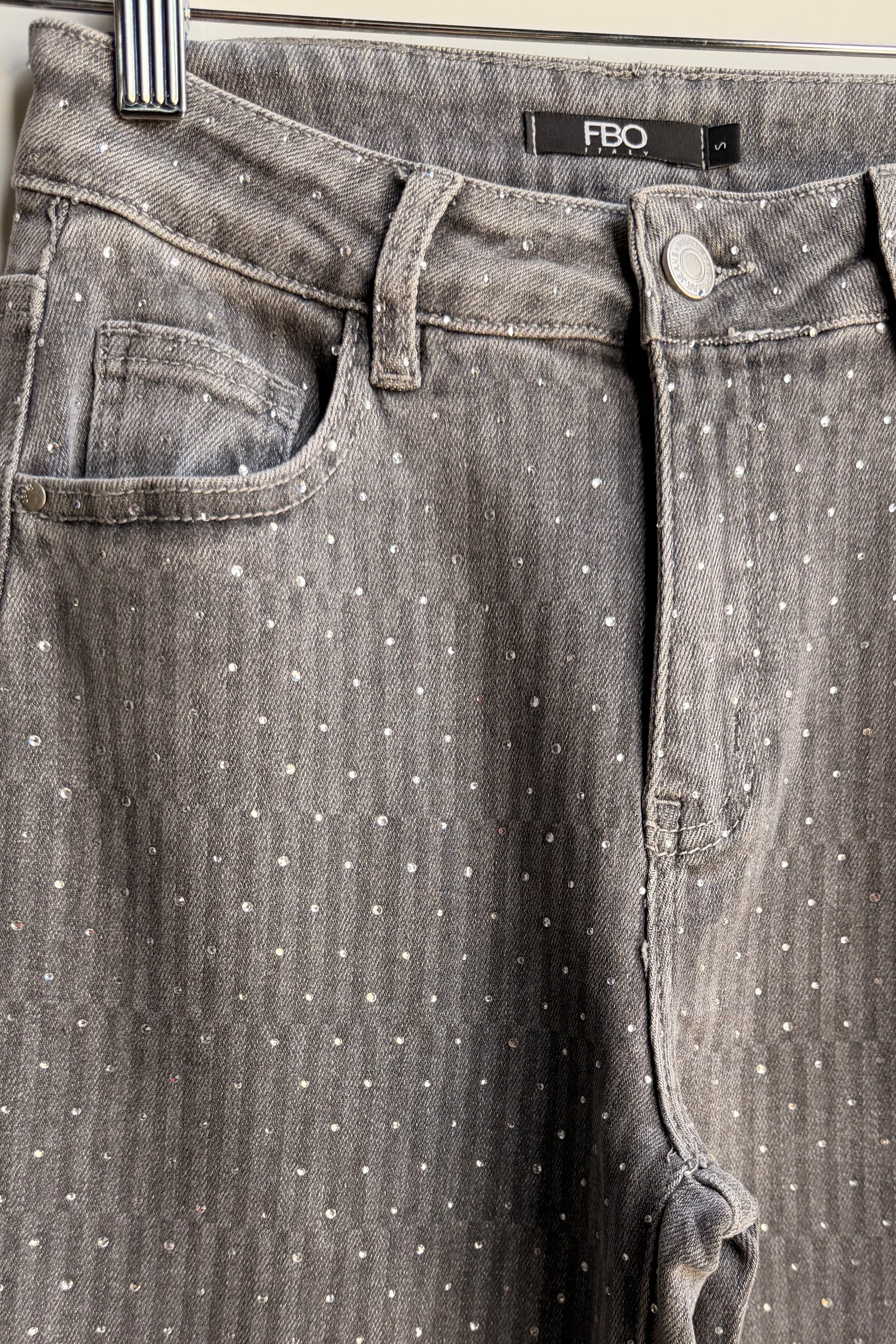 JEANS DISEGNO STRASS