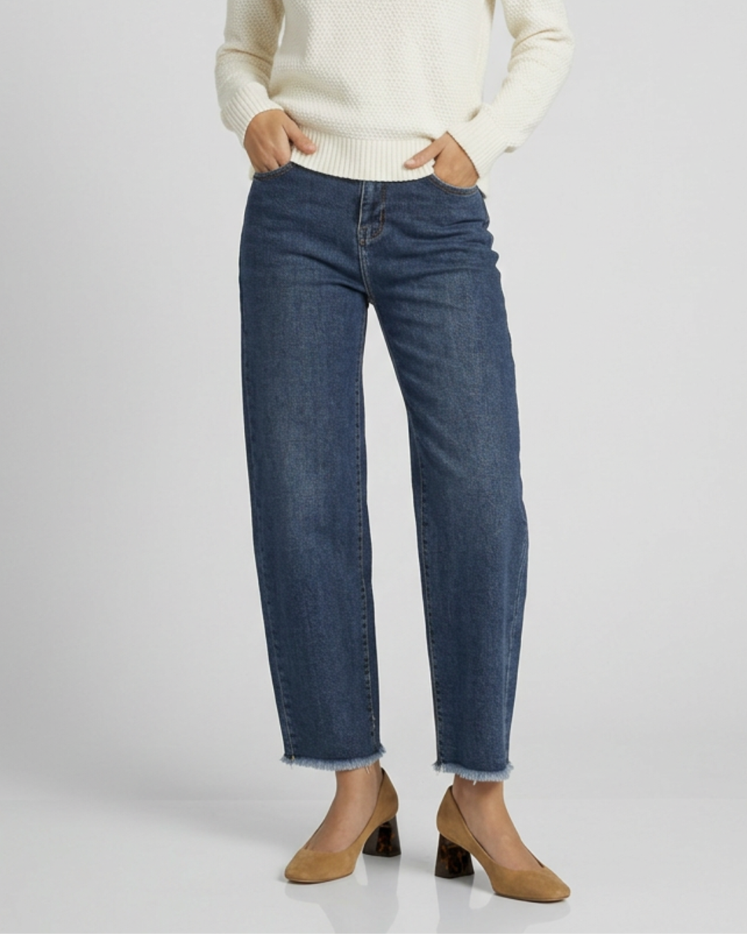 JEANS RECTO DESFLECADO