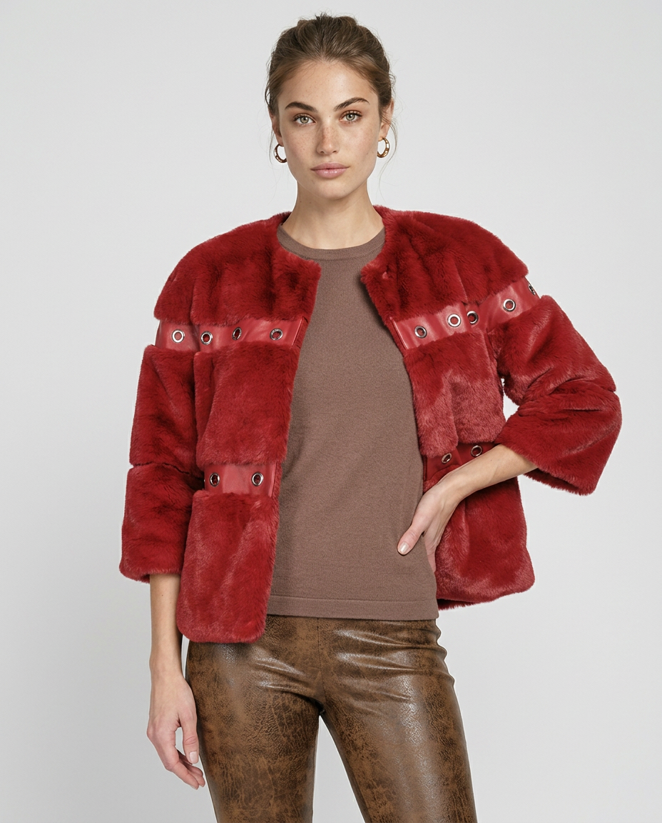 CHAQUETA OJETILLO PIEL